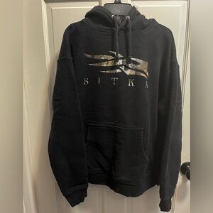 Sitka - Men’s M Black Hoodie